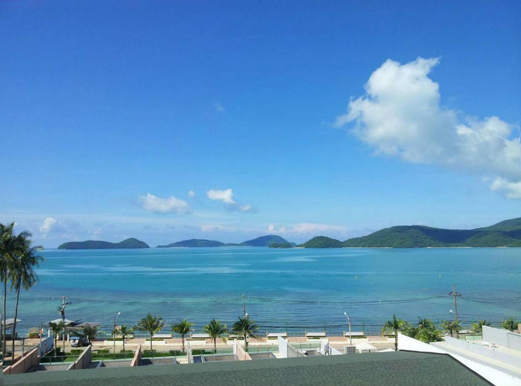 Апартаменти Seaview At Cape Panwa Номер фото